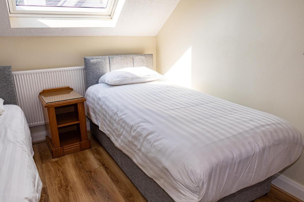 Aisling Guest House Ashbourne Exteriör bild